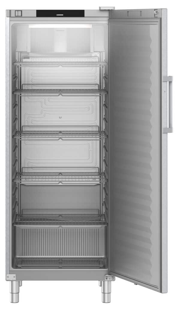 Réfrigérateur avec refroidissement par ventilation