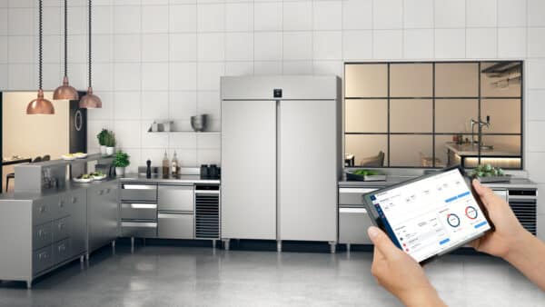 Réfrigérateur GN 2/1 avec refroidissement par ventilation – Image 4